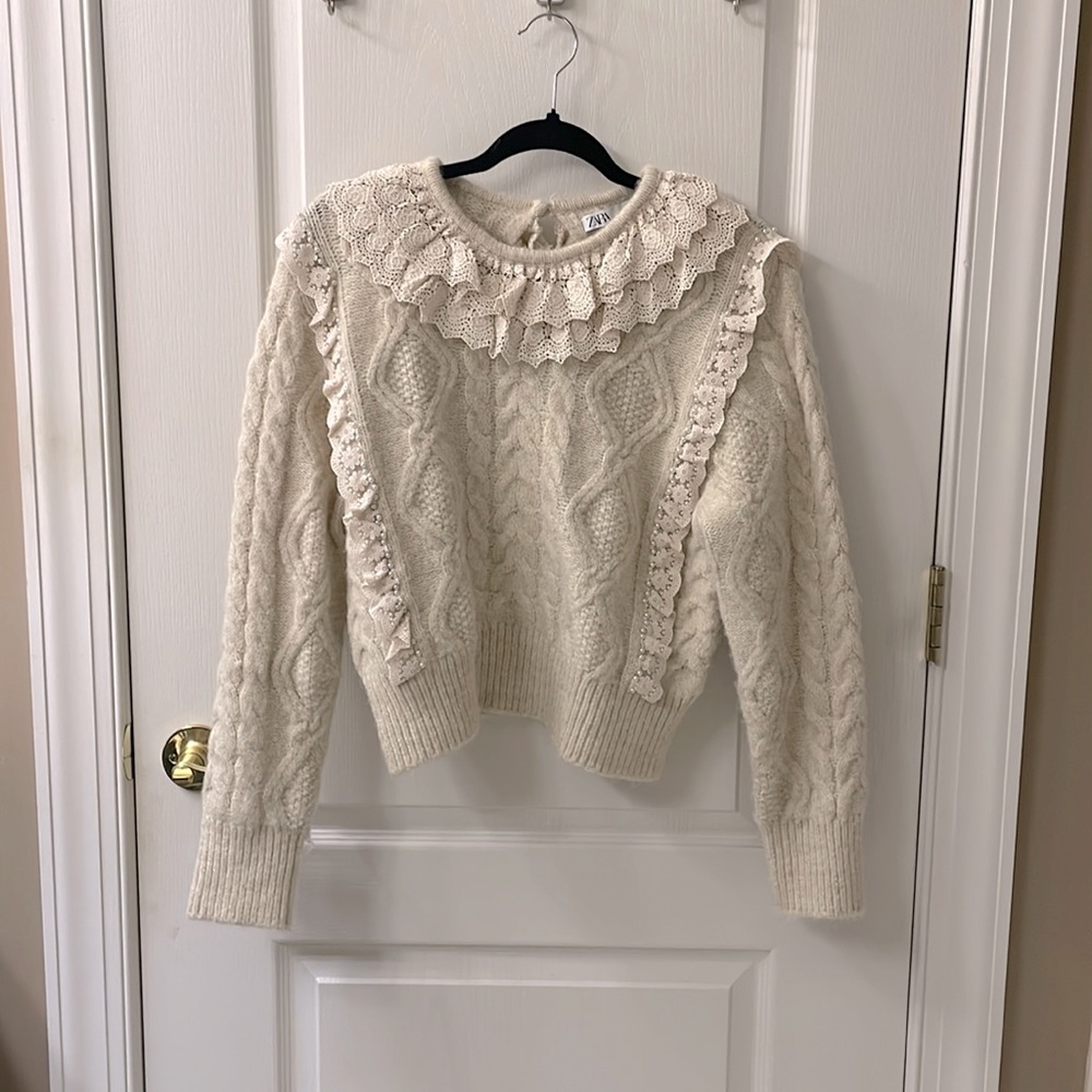 Zara sweater beige color size S